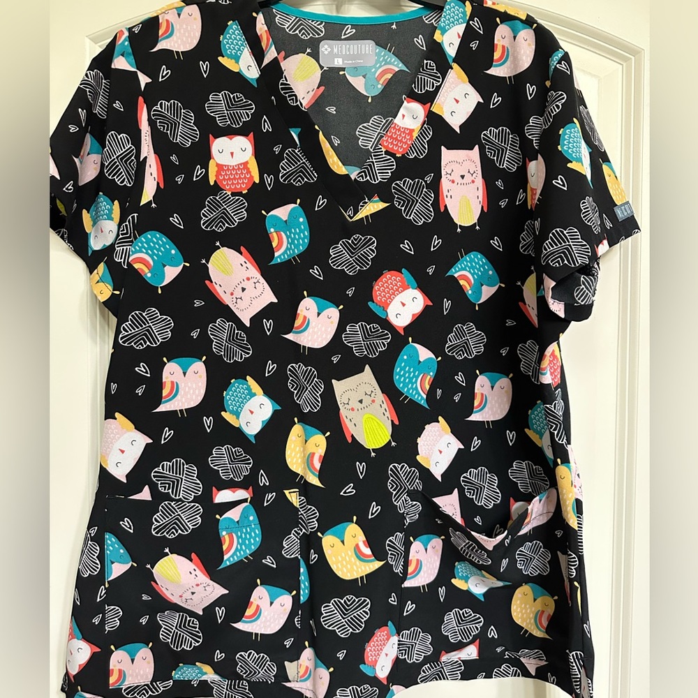 Owl scrub top!